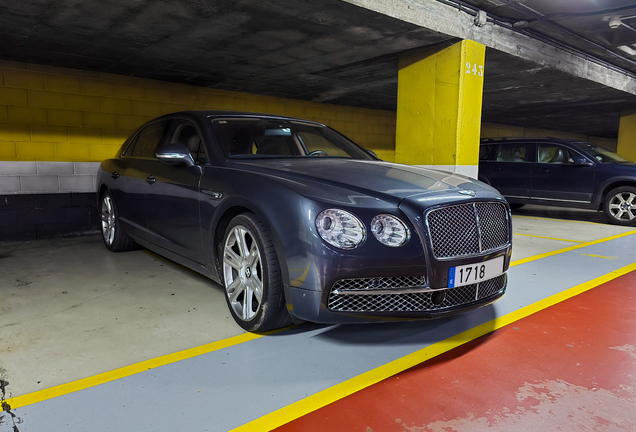 Bentley Flying Spur W12
