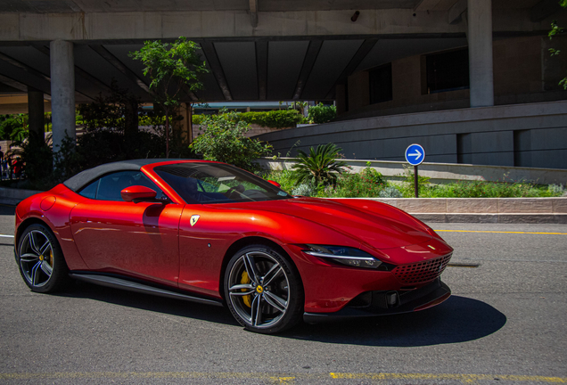 Ferrari Roma Spider