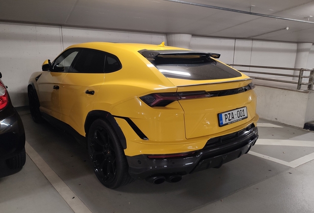 Lamborghini Urus Performante