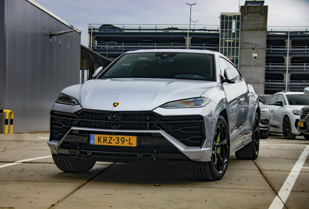 Lamborghini Urus SE