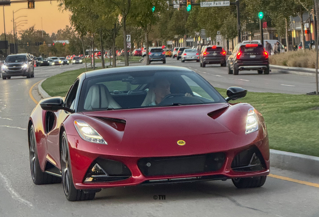 Lotus Emira