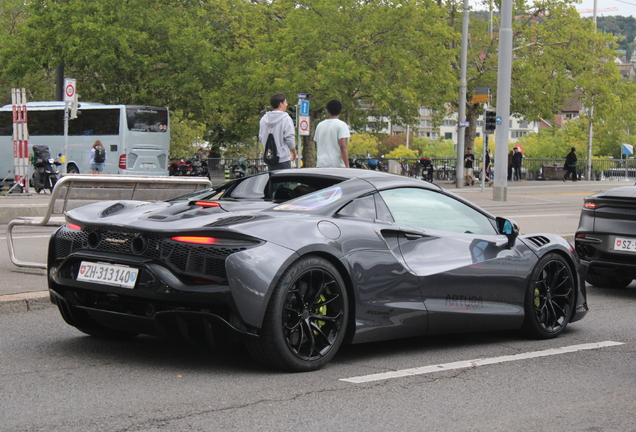 McLaren Artura Spider