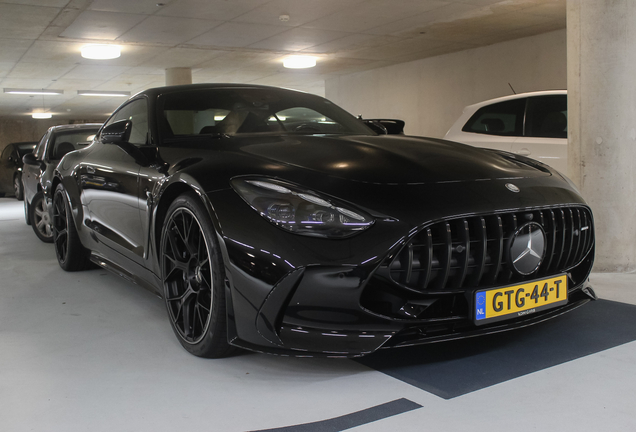 Mercedes-AMG GT 63 C192
