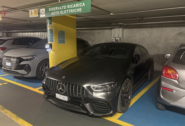 Mercedes-AMG GT 63 S X290