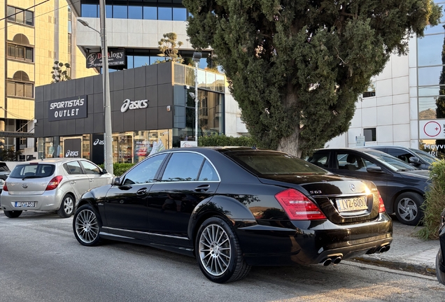 Mercedes-Benz S 63 AMG W221 2010