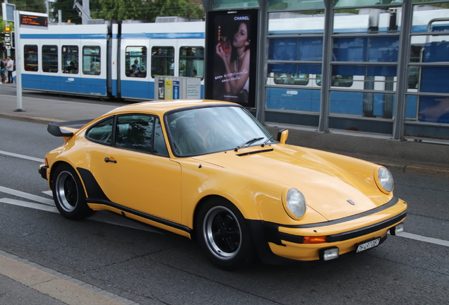 Porsche 930 Turbo