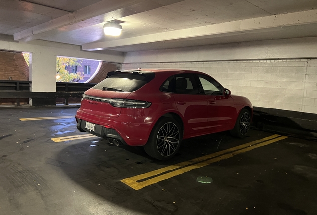 Porsche 95B Macan GTS MkIII