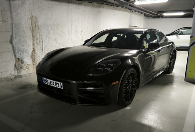 Porsche 972 Panamera Turbo E-Hybrid