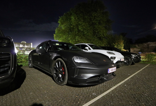 Porsche Taycan GTS Sport Turismo MkII