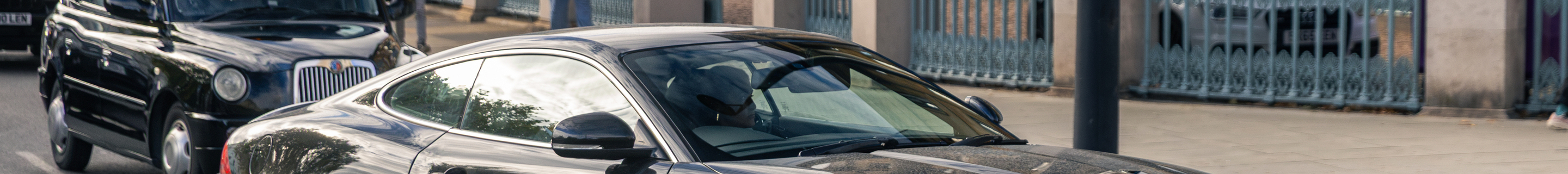 Jaguar XKR 2012