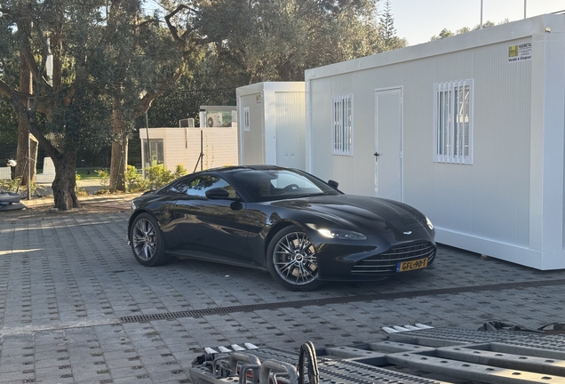 Aston Martin V8 Vantage 2018