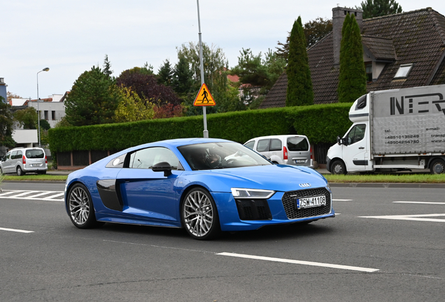 Audi R8 V10 2015