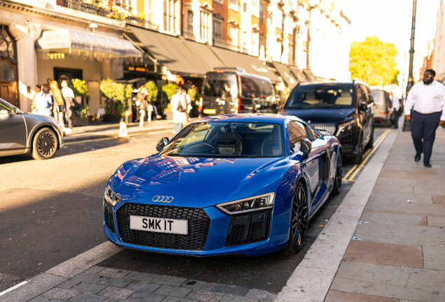 Audi R8 V10 Plus 2015