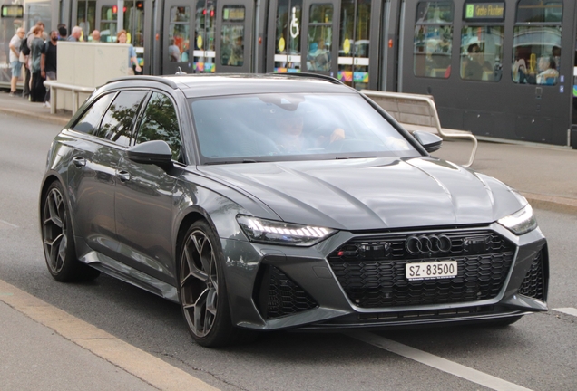Audi RS6 Avant C7 2015