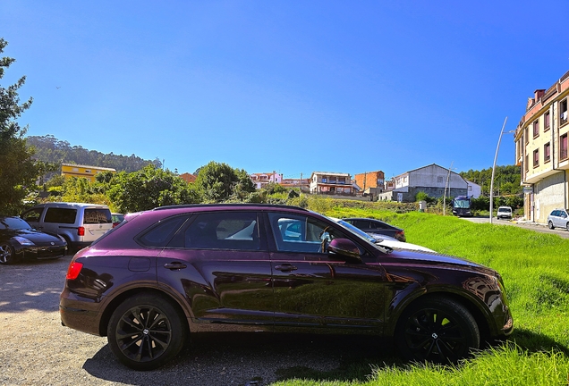 Bentley Bentayga V8