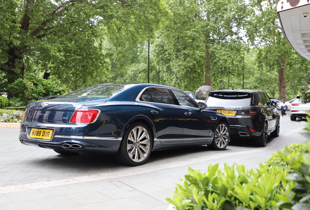 Bentley Flying Spur Hybrid Azure