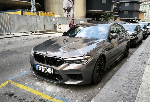 BMW M5 F90