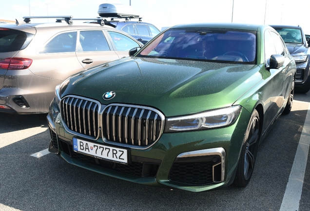 BMW M760Li xDrive 2019