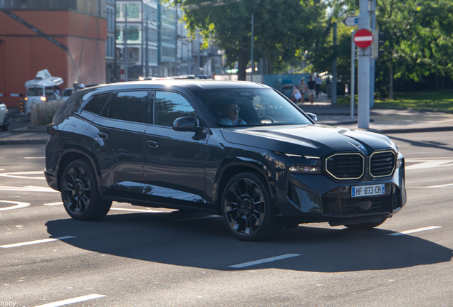 BMW XM G09