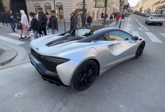 McLaren Artura