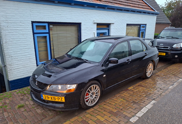 Mitsubishi Lancer Evolution IX