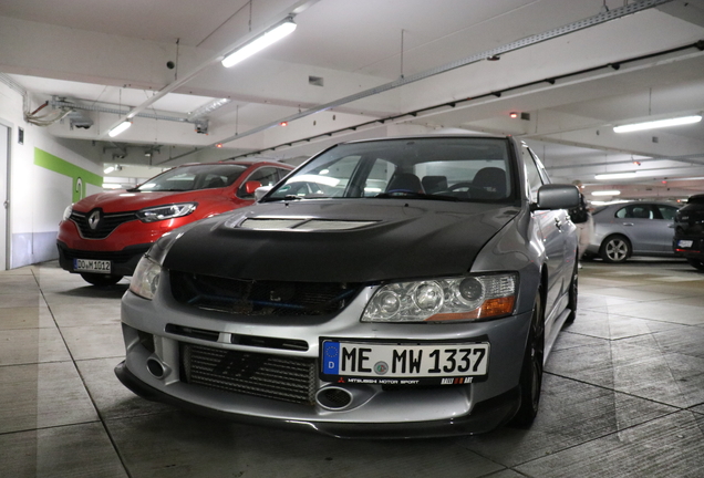 Mitsubishi Lancer Evolution IX GSR