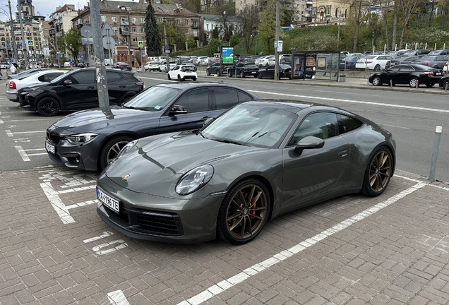 Porsche 992 Carrera 4S MkI