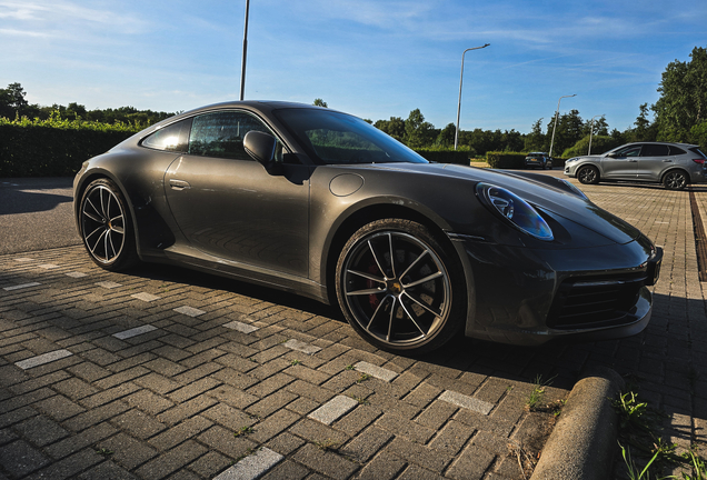 Porsche 992 Carrera 4S MkI