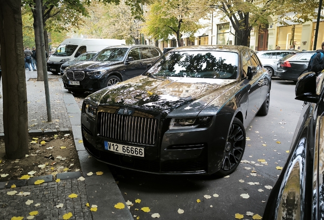 Rolls-Royce Ghost Black Badge 2021
