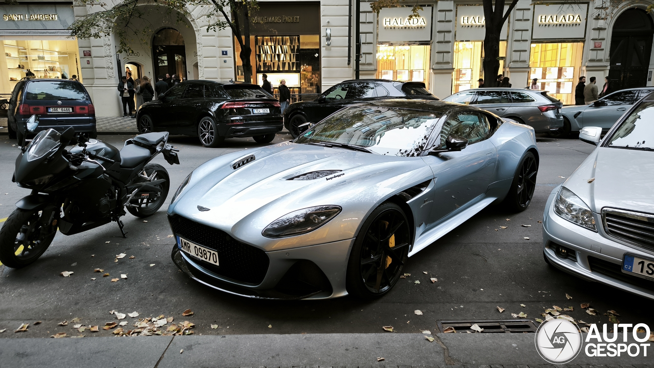 Aston Martin DBS Superleggera