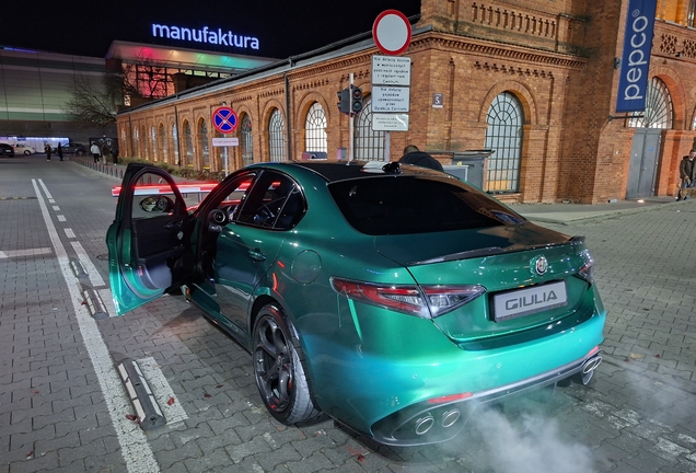 Alfa Romeo Giulia Quadrifoglio 2023