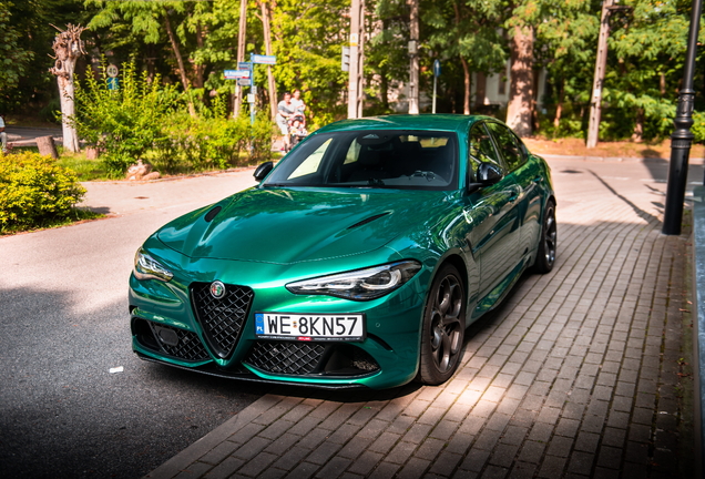 Alfa Romeo Giulia Quadrifoglio 2023