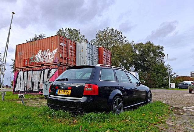 Audi RS6 Avant C5