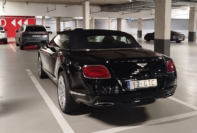 Bentley Continental GTC 2012