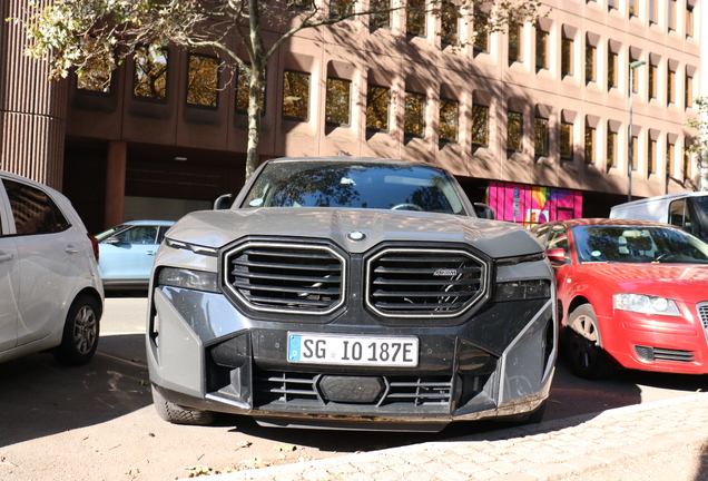 BMW XM G09