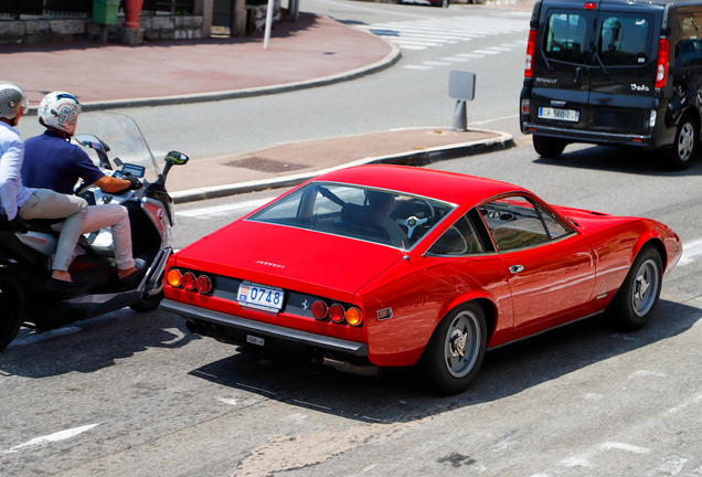 Ferrari 365 GTC/4