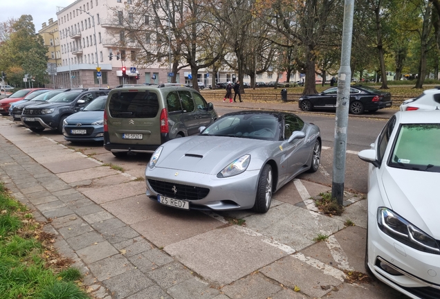 Ferrari California
