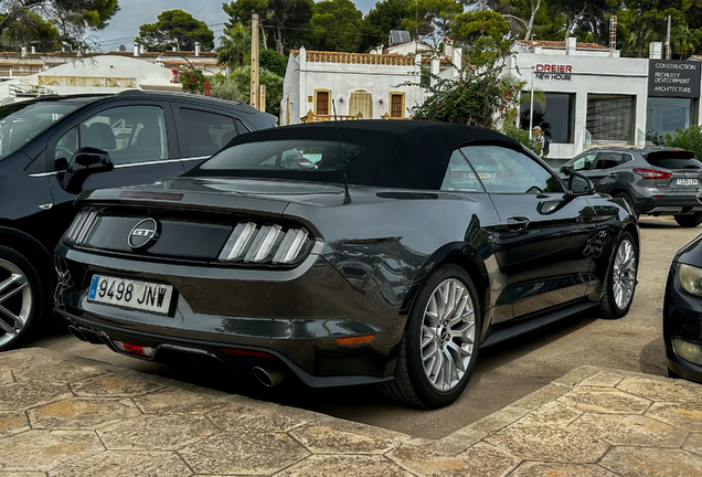Ford Mustang GT Convertible 2015