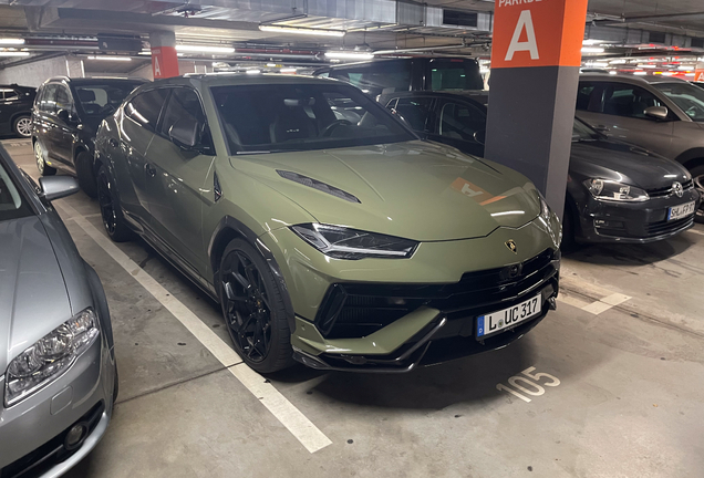 Lamborghini Urus Performante