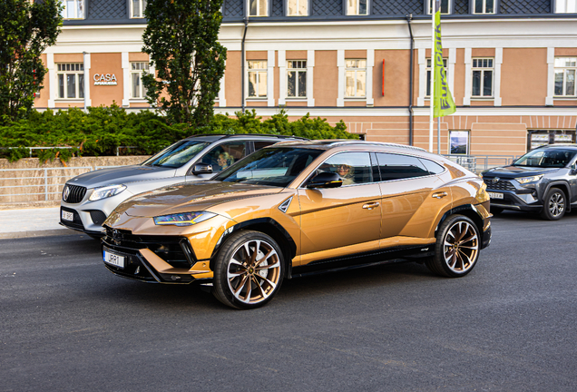 Lamborghini Urus S