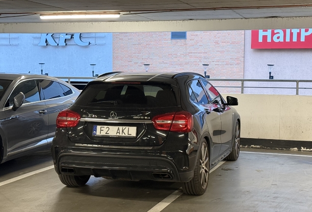 Mercedes-Benz GLA 45 AMG X156