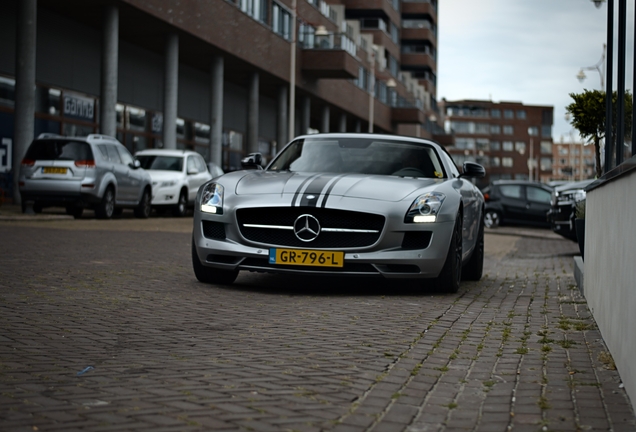 Mercedes-Benz SLS AMG GT Roadster