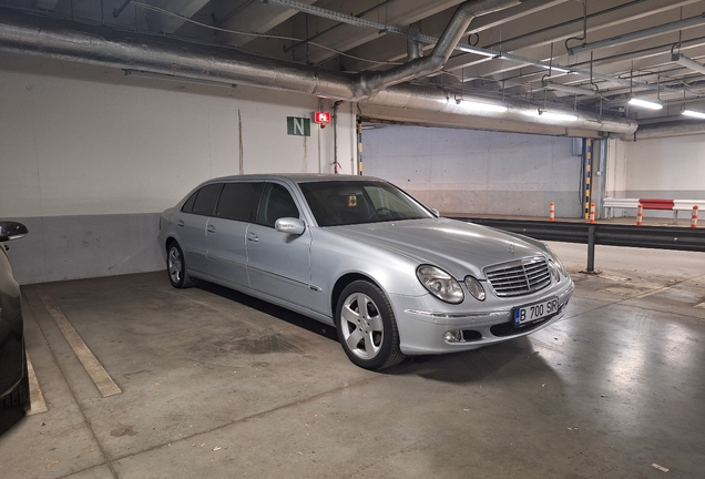 Mercedes-Benz W211 Remetzcar 6 door