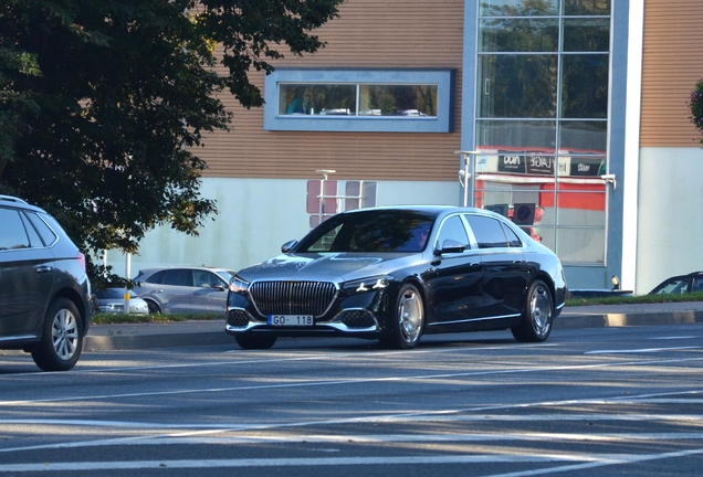 Mercedes-Maybach S 680 X223 2026