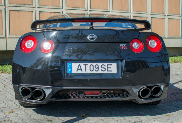 Nissan GT-R R35 2007