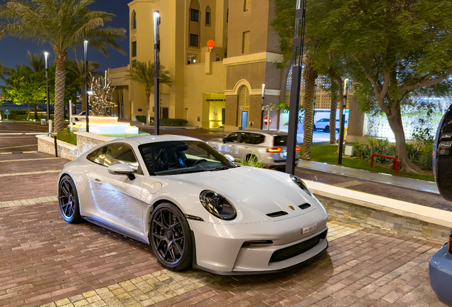 Porsche 992 S/T
