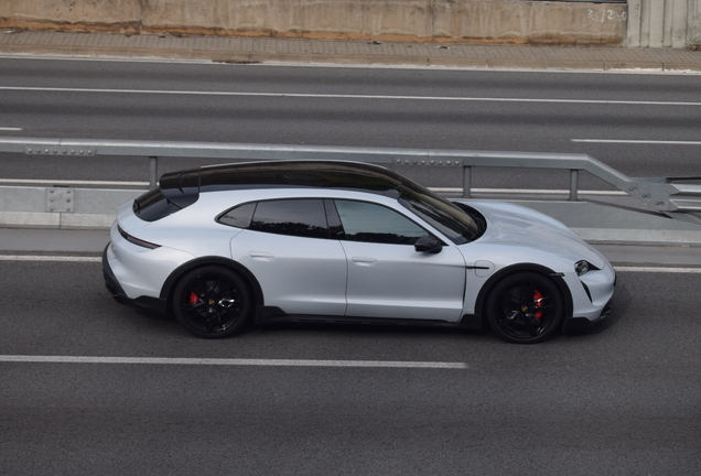 Porsche Taycan Turbo Cross Turismo MkI