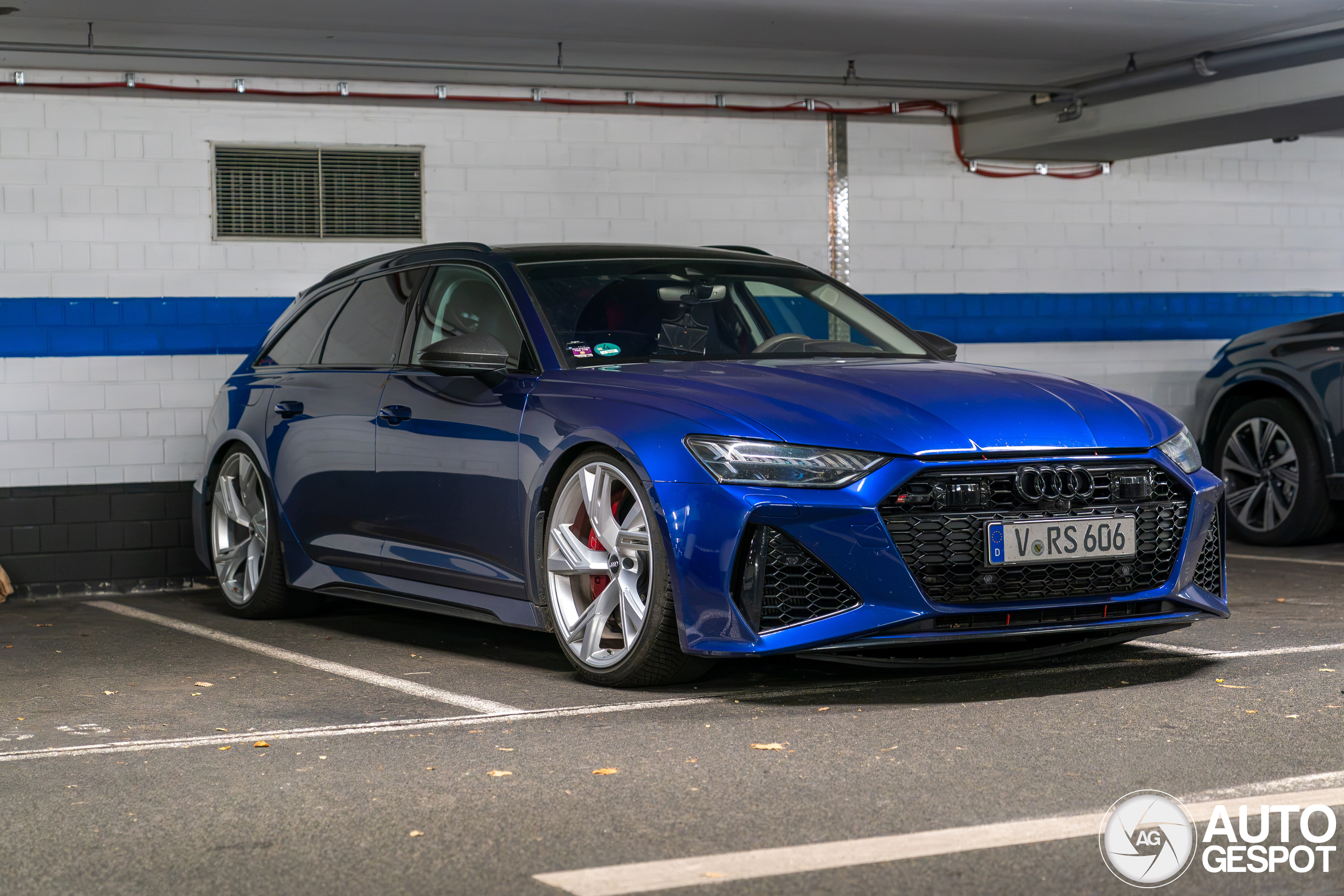 Audi RS6 Avant C8 - 25 October 2026 - Autogespot
