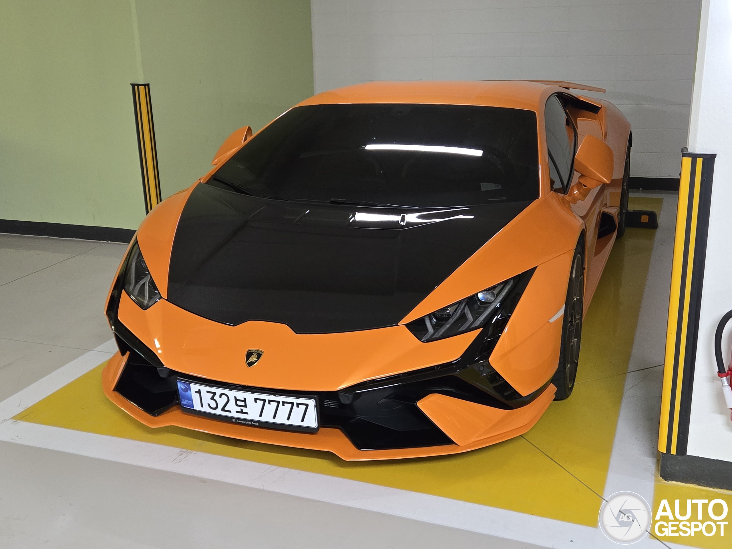 Lamborghini Huracán LP640-2 Tecnica - 25 October 2026 - Autogespot