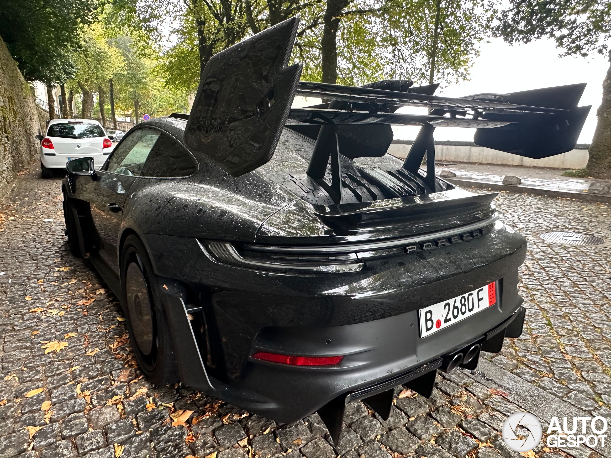 Porsche 992 GT3 RS MkI Weissach Package Manthey Racing